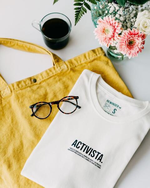 Camiseta Activista